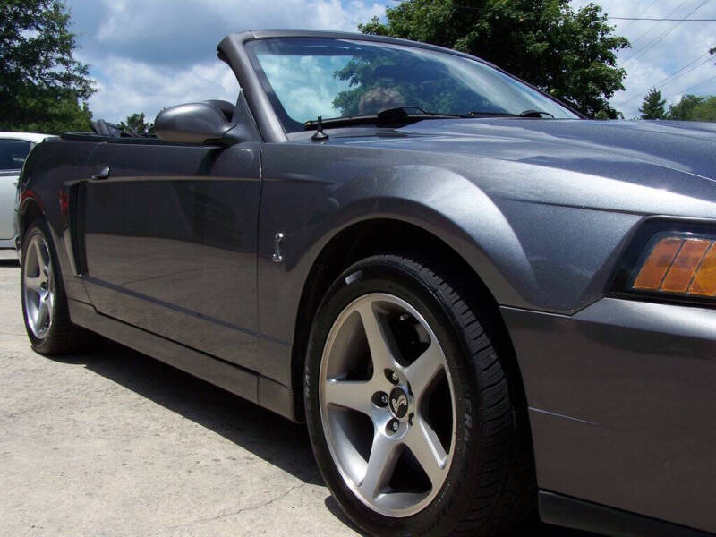 2003 Ford Mustang SVT Cobra