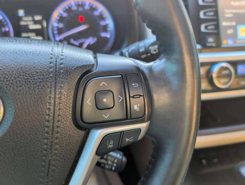 2018 Toyota Highlander Limited Platinum