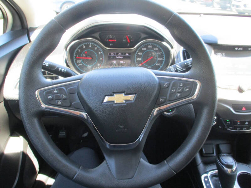 2018 Chevrolet Cruze LT Auto