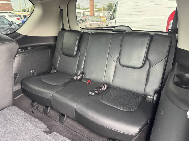 2017 Nissan Armada SL