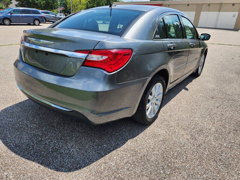 2012 Chrysler 200 Touring