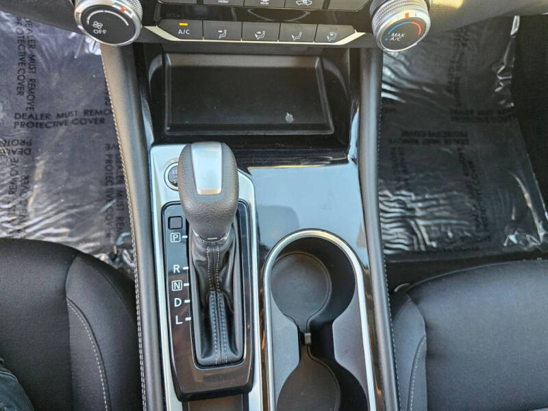 2023 Nissan Altima 2.5 SV