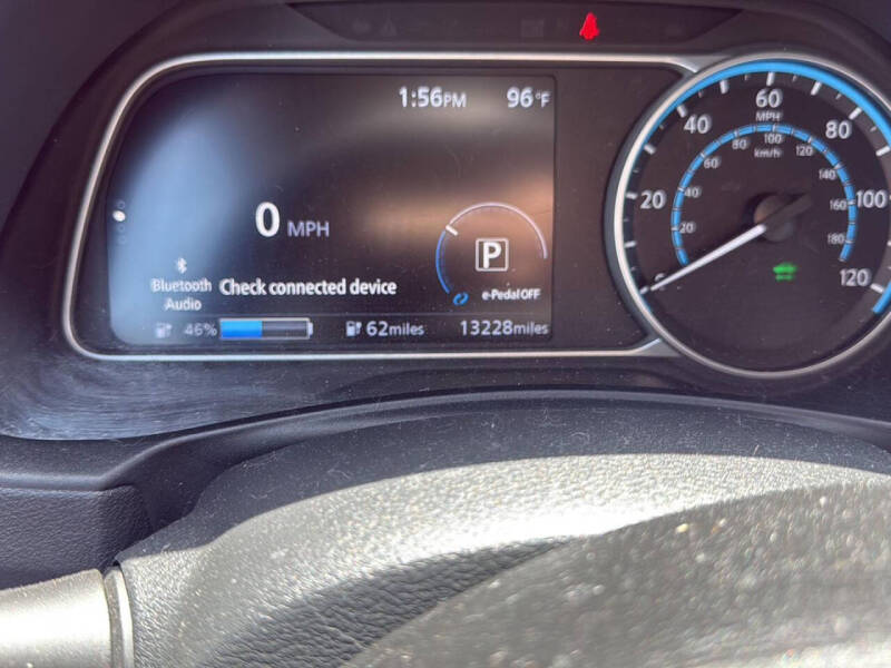 2023 Nissan LEAF S