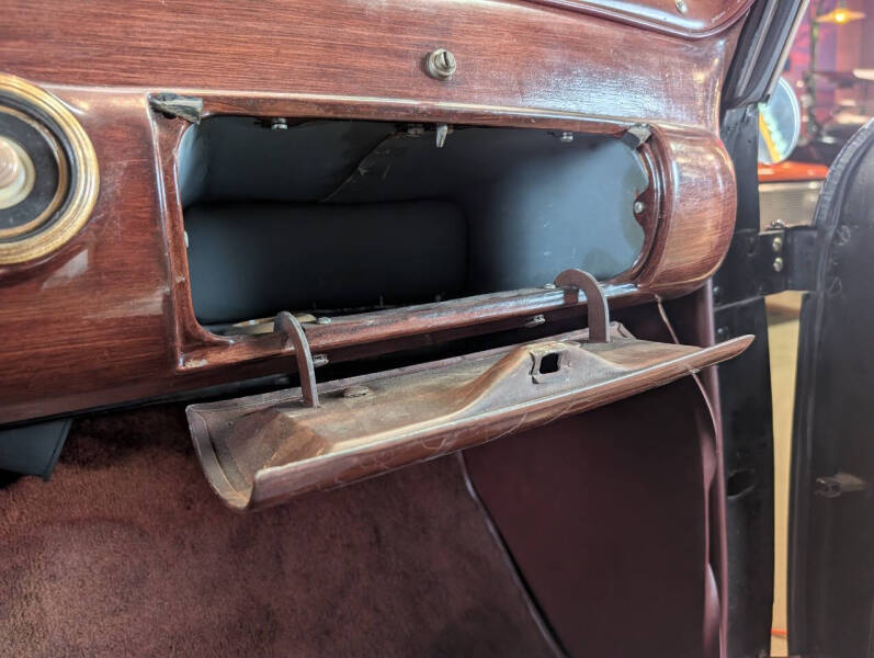 1941 Lincoln Continental