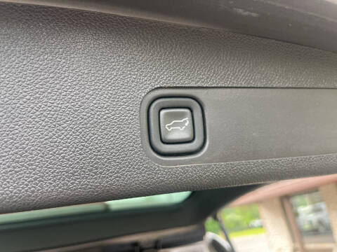 2011 Chevrolet Suburban LT
