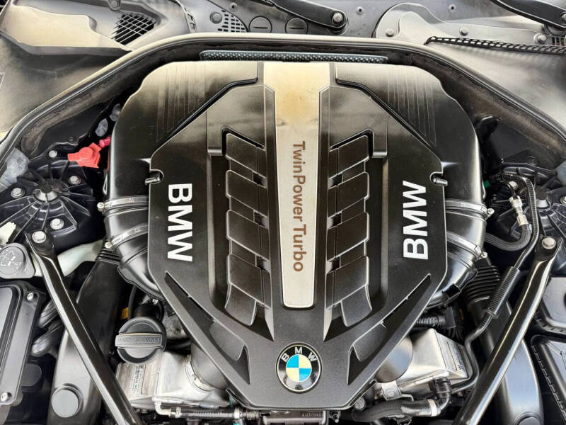 2012 BMW 6 Series 650i