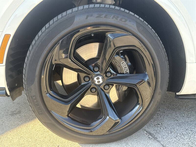 2024 Bentley Bentayga S V8