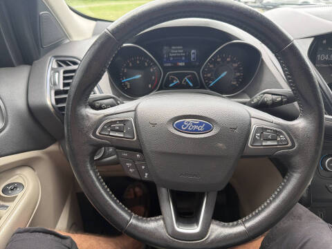 2019 Ford Escape Titanium