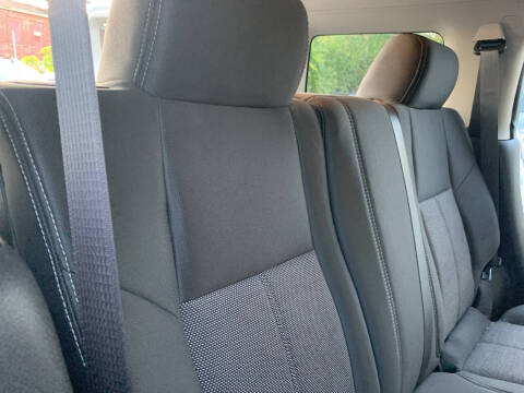 2009 HUMMER H3 Alpha