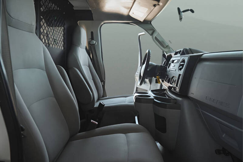 2013 Ford E-Series E-150