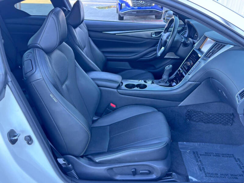 2021 Infiniti Q60 3.0T Luxe