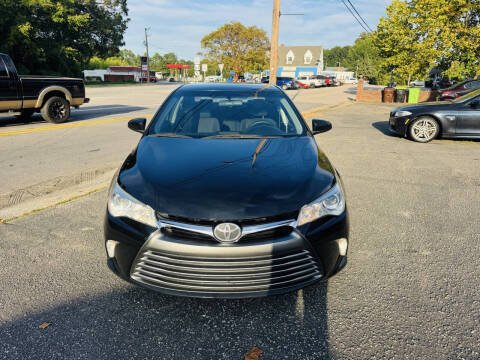 2017 Toyota Camry LE