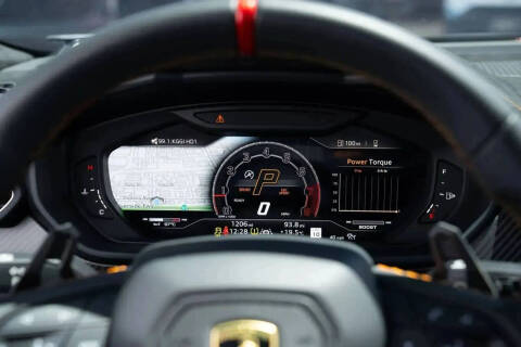 2024 Lamborghini Urus Performante