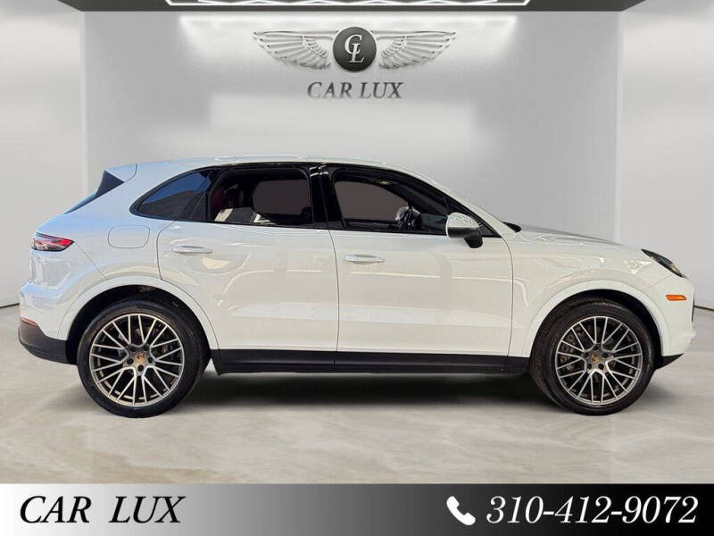 2022 Porsche Cayenne Platinum Edition