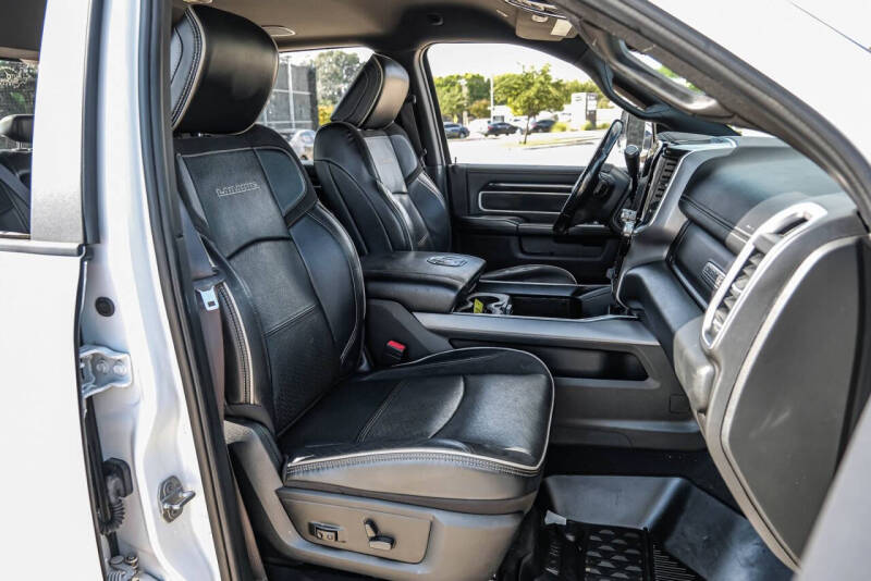 2022 RAM 3500 Laramie