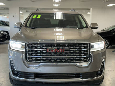 2022 GMC Acadia Denali