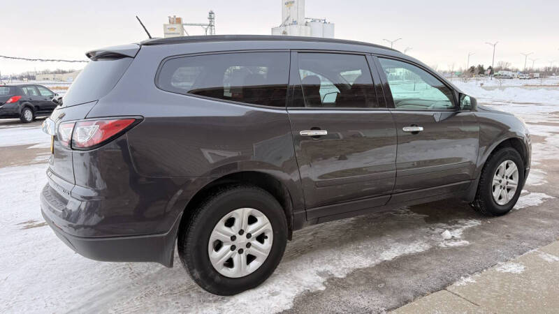 2016 Chevrolet Traverse LS