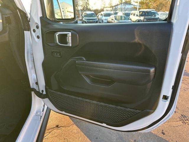 2024 Jeep Gladiator NightHawk