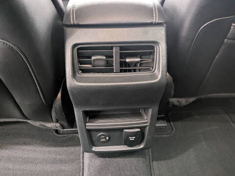 2021 Ford Edge Titanium