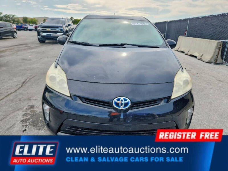 2013 Toyota Prius Two