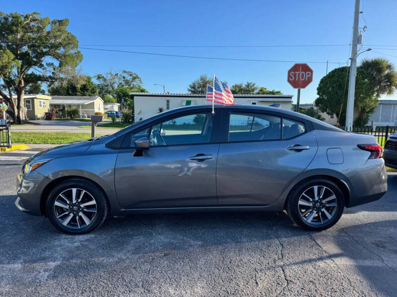 2021 Nissan Versa SV