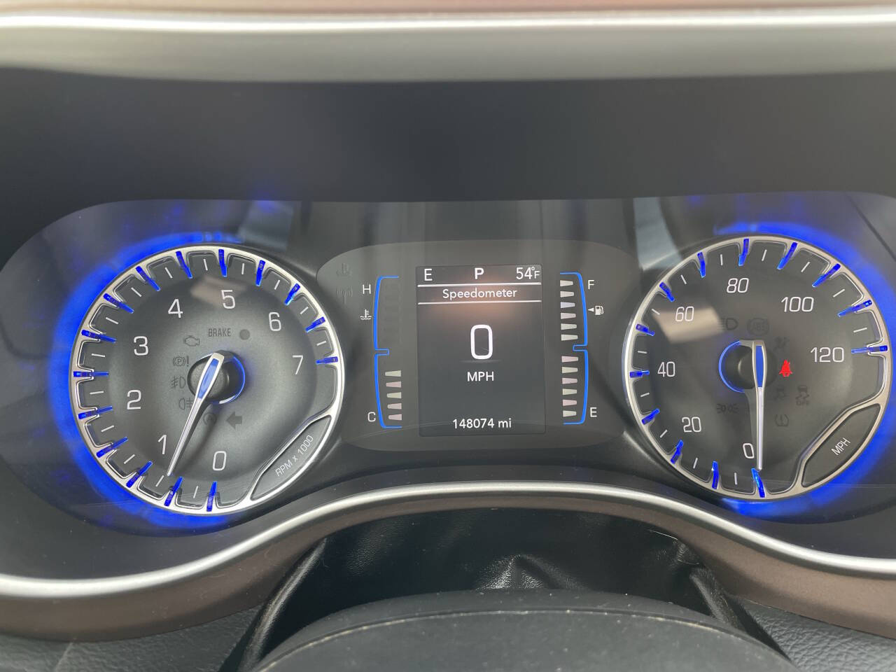 2017 Chrysler Pacifica LX photo 15