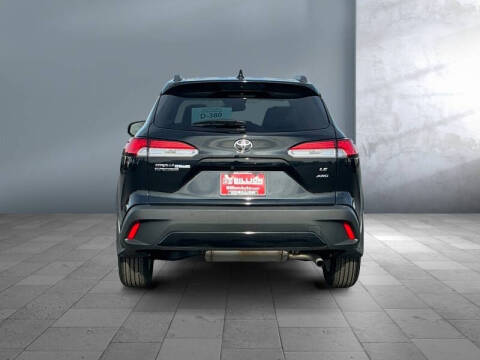 2025 Toyota Corolla Cross LE