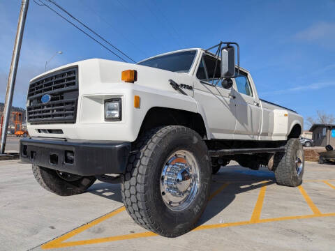 1991 Ford F-700