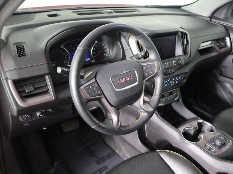 2024 GMC Terrain AT4