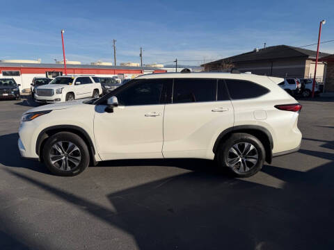 2020 Toyota Highlander XLE
