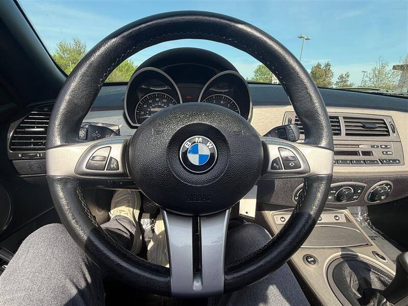 2004 BMW Z4 3.0i