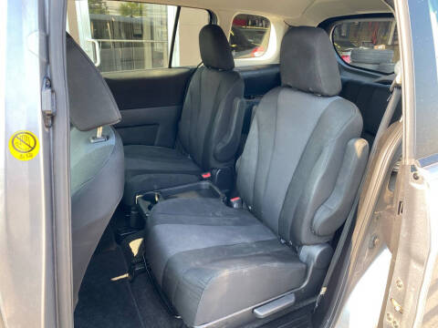 2014 Mazda MAZDA5 Sport