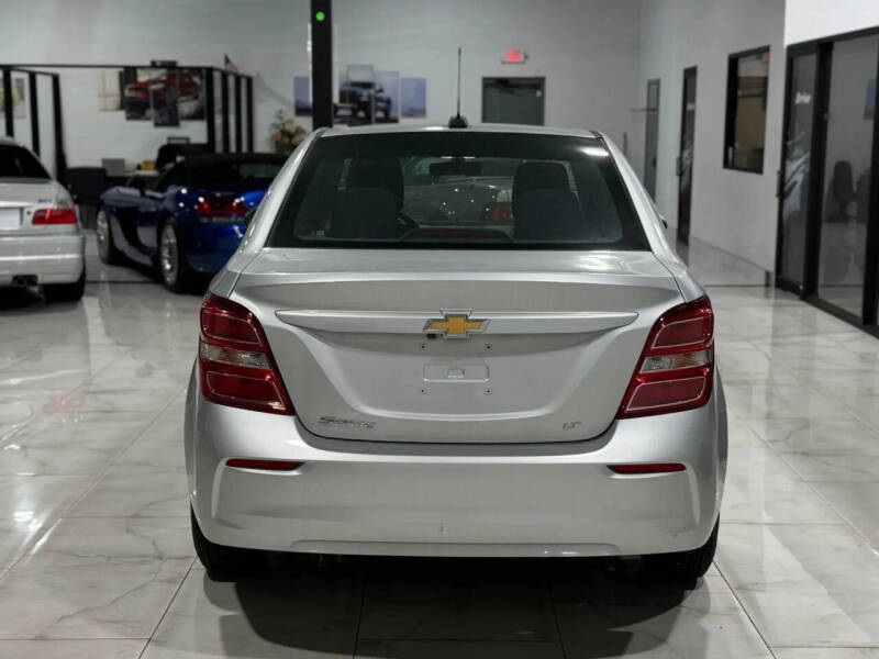 2020 Chevrolet Sonic LT