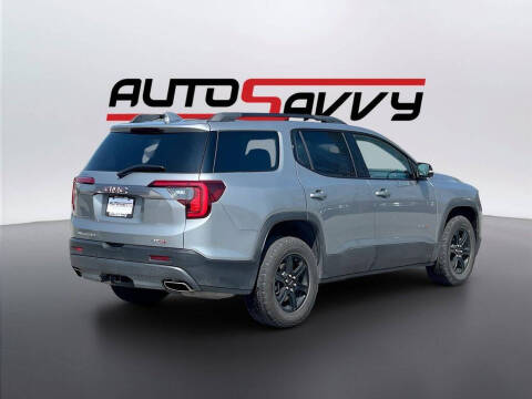 2023 GMC Acadia AT4