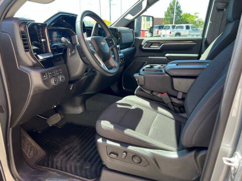 2025 Chevrolet Silverado 3500HD