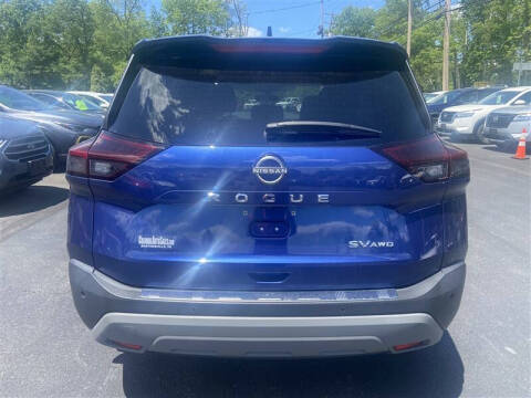 2022 Nissan Rogue SV