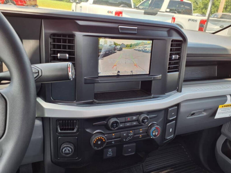 2025 Ford F-250 Super Duty XL