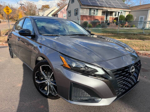 2023 Nissan Altima for sale at International Motor Group LLC in Hasbrouck Heights NJ