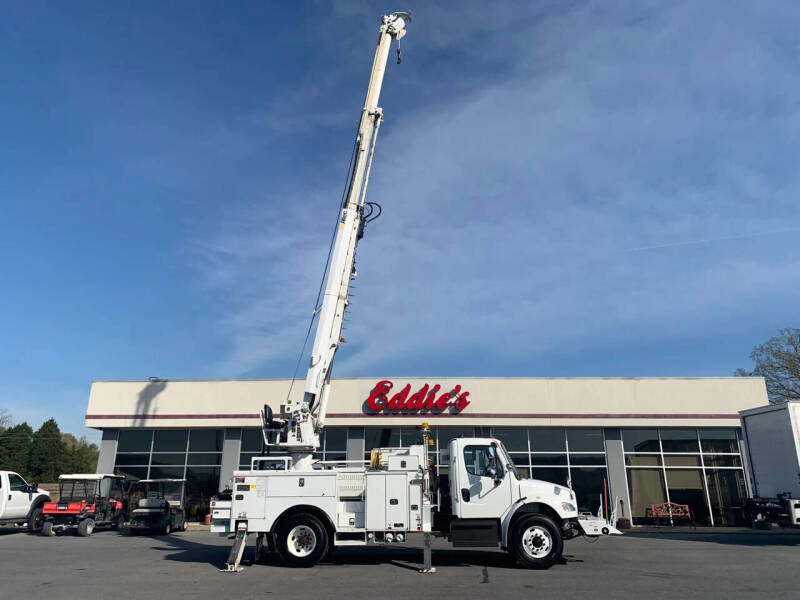 2016 Freightliner M2 106