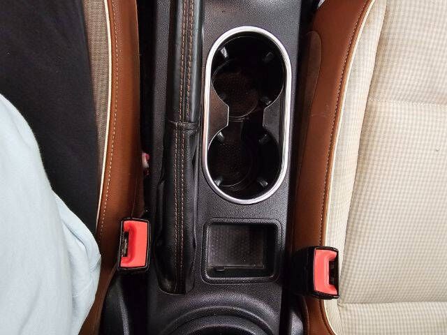 2015 Volkswagen Beetle 1.8T Classic PZEV