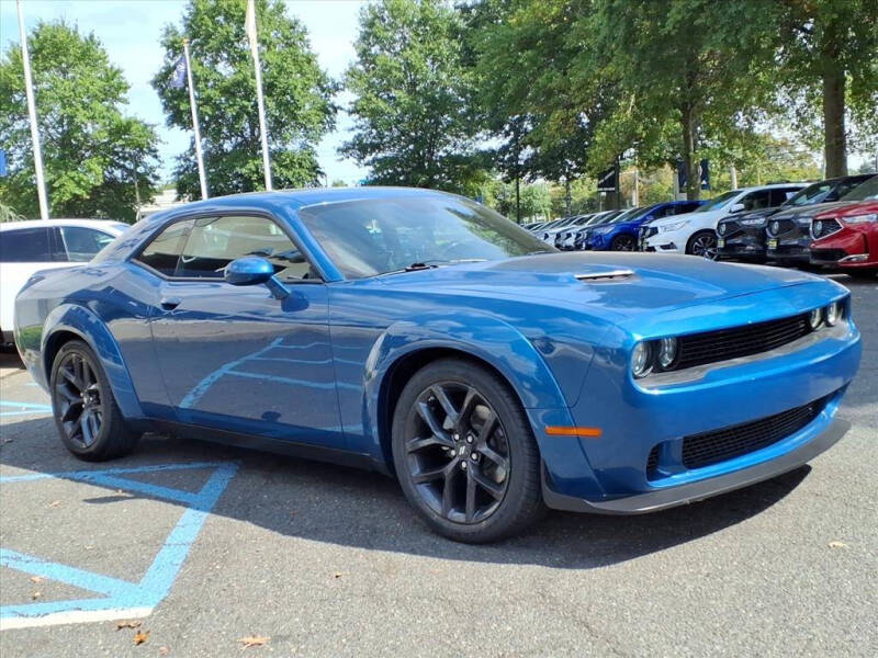 2022 Dodge Challenger SXT