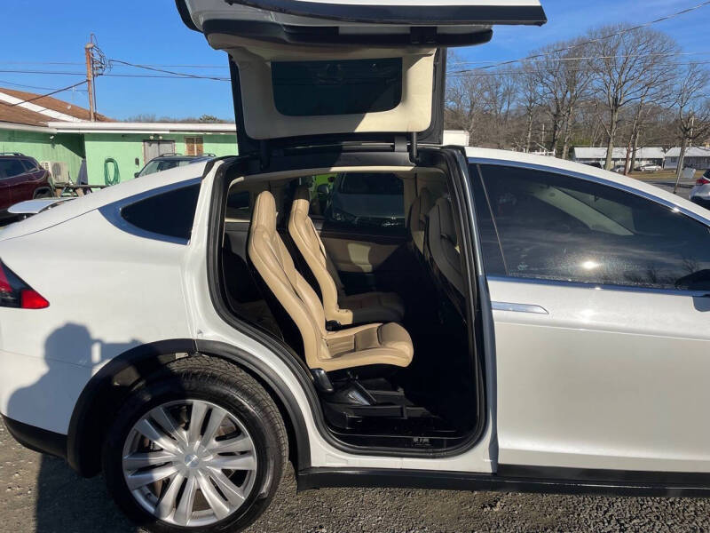2016 Tesla Model X 90D