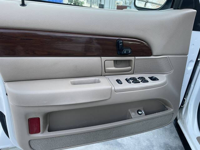2003 Mercury Grand Marquis GS