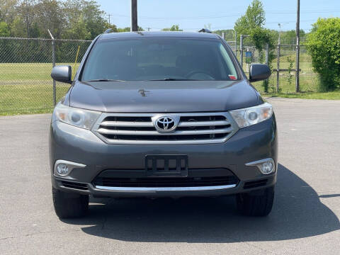 2013 Toyota Highlander for sale at ALPHA MOTORS in Cropseyville NY