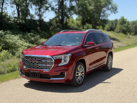 2023 GMC Terrain Denali