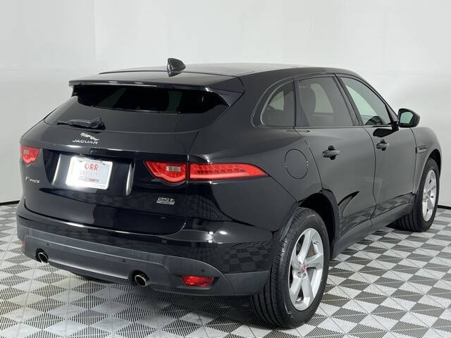 2020 Jaguar F-PACE 25t Premium