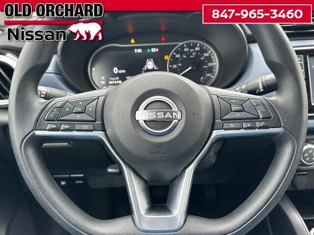 2024 Nissan Versa SV
