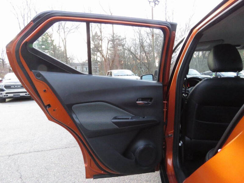 2018 Nissan Kicks SV