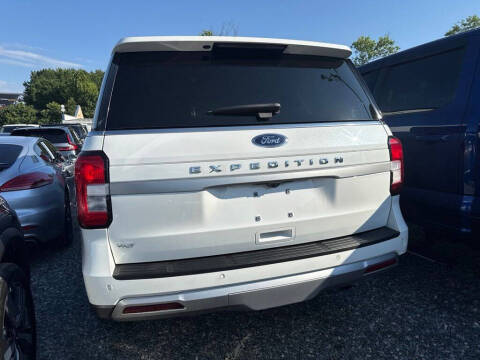 2024 Ford Expedition XLT