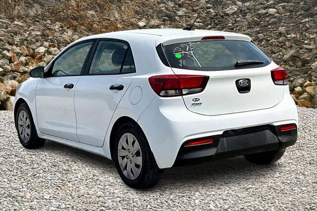 2018 Kia Rio 5-Door LX